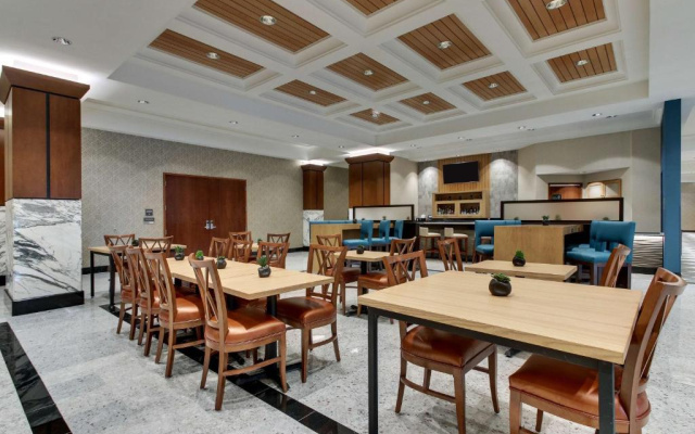 Drury Plaza Hotel Richmond