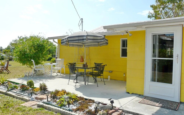 413 Mango Avenue