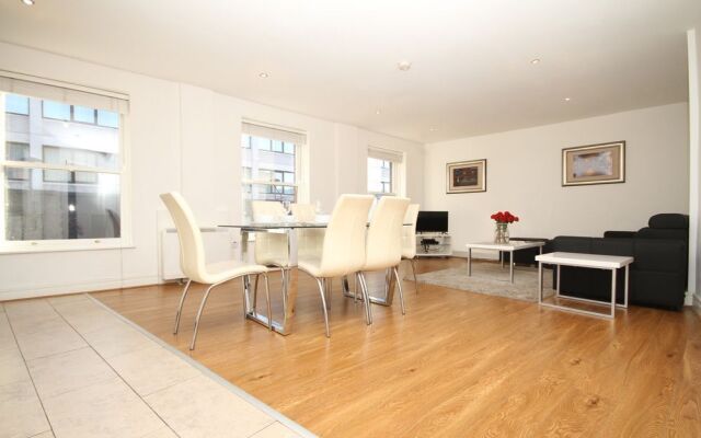 Coppinger Row Premium Apartment