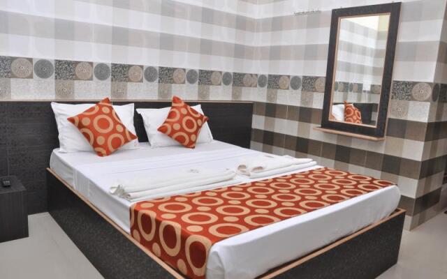Addhuri Comforts Hotel