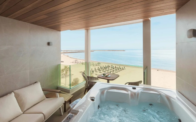 Bio Beach Boutique Hotel