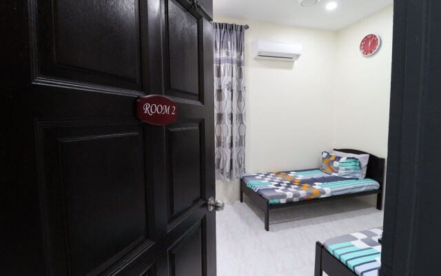 Puteri Homestay