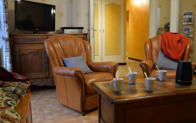 Gîte Vichères, 4 pièces, 6 personnes - FR-1-581-91