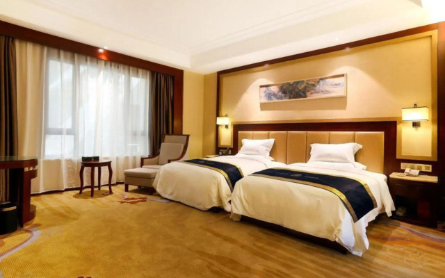 Hotels in Luxor, Lantian