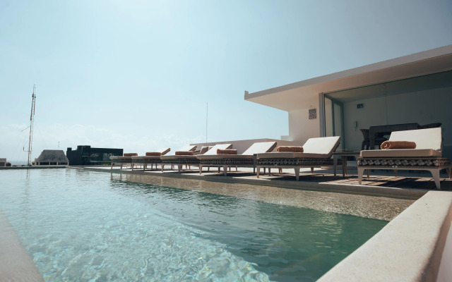 Antera Hotel & Residences