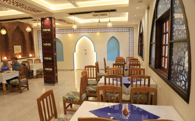 Amon Hotel