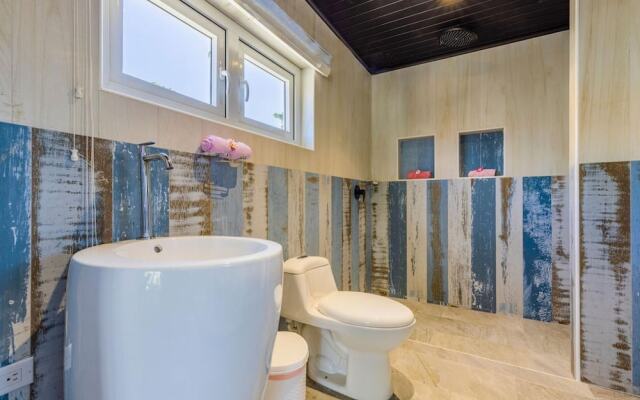 Private Retreat w 5 BR Spa Pool Jacuzzi