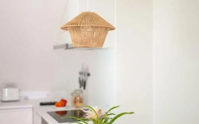 Monsanto Hill House - NO. 565 1E