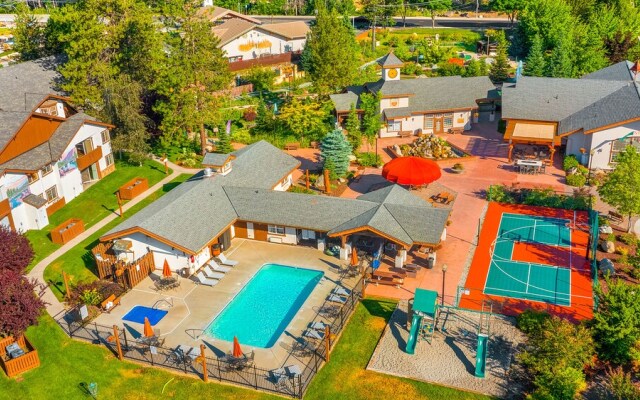 Snowstorm Studio on Icicle Village