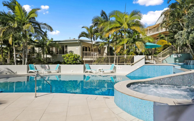 Lennox Beach Resort