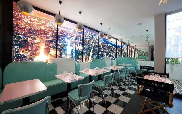 Platine Hotel
