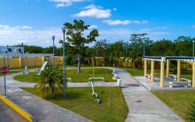 Casa moderna en segura Residencial Hacienda Chetumal