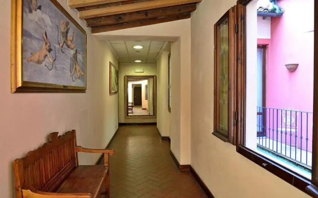 Porta Faenza Hotel