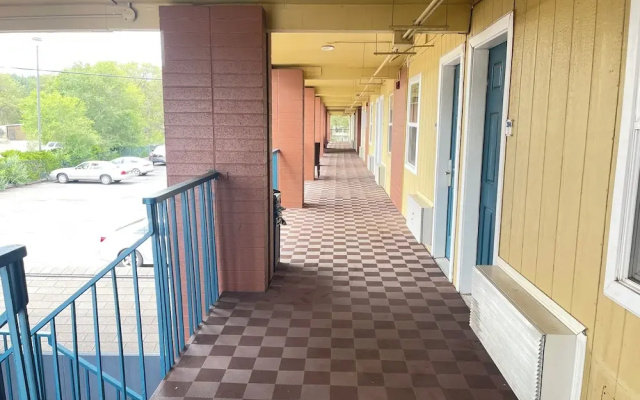 Inn On 66