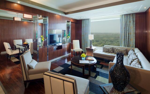 Crowne Plaza Hotel New Delhi Okhla by IHG