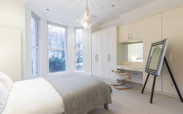 Chic 2BR apt in Kensington, Near Holland Park