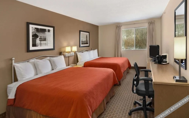 Travelodge Suites Halifax Dartmouth