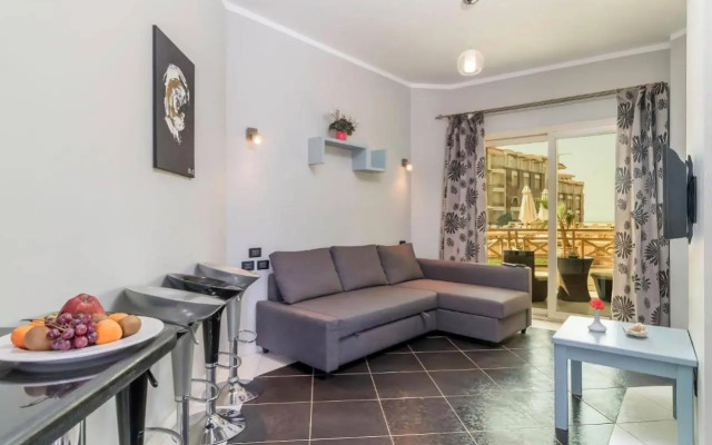 Royal Beach Serviced Apartments