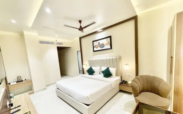 Sea View Hotel- Puri near Temple & Beach