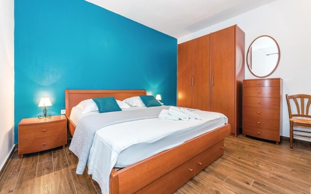 Awesome Home in Dubrava With Wifi and 4 Bedrooms