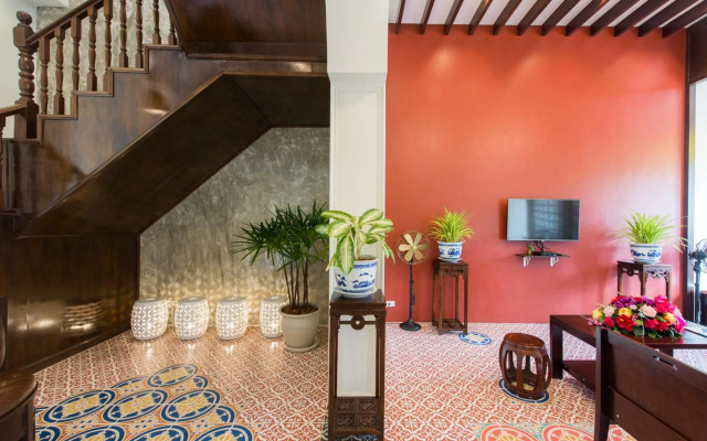 O'nya Phuket Hotel