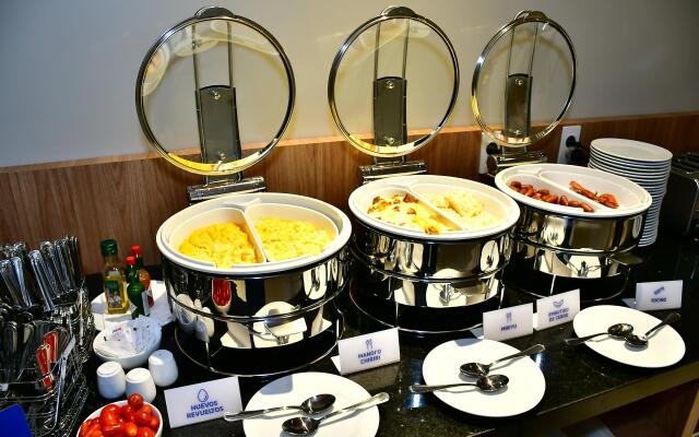 Holiday Inn Express Asuncion Aviadores by IHG