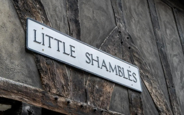 The York Suite, The Shambles
