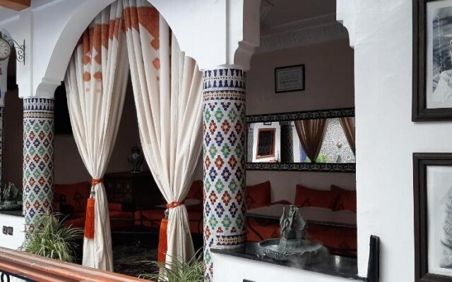 Riad Porte Des 5 Jardins
