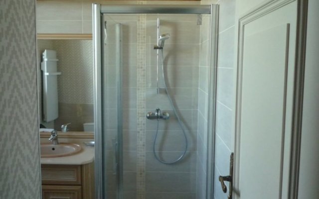 Le Manoir De La Riviere