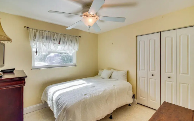 Pompano Beach Bungalow w/ Private Pool!