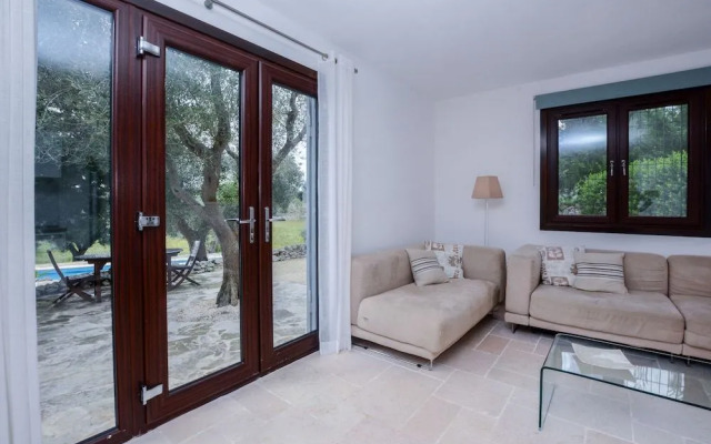 Trullo Pietra Antica