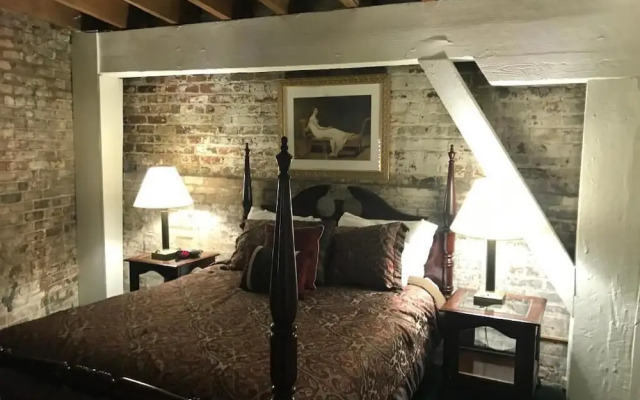 Plaza Suites Downtown New Orleans