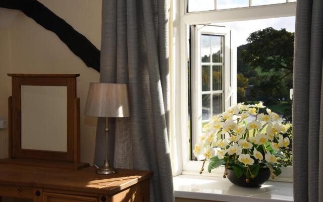 The Llanelwedd Arms Hotel