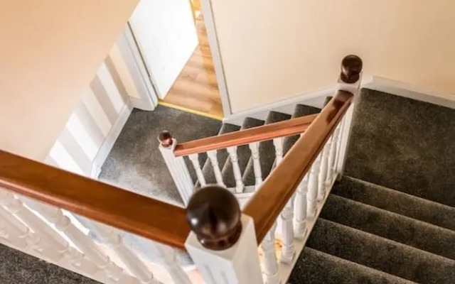 3-bed House in Clonmany With Panoramic Hillside Se