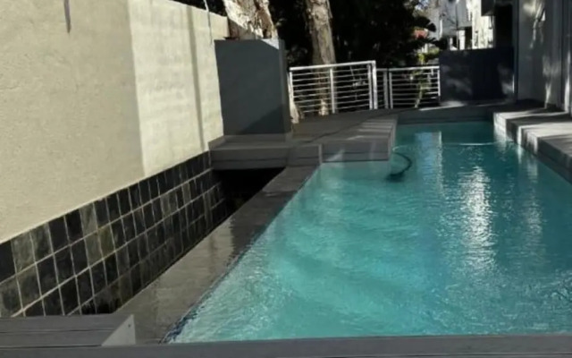 Luxury Apartment in Sandown