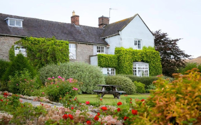 The Izaak Walton Hotel