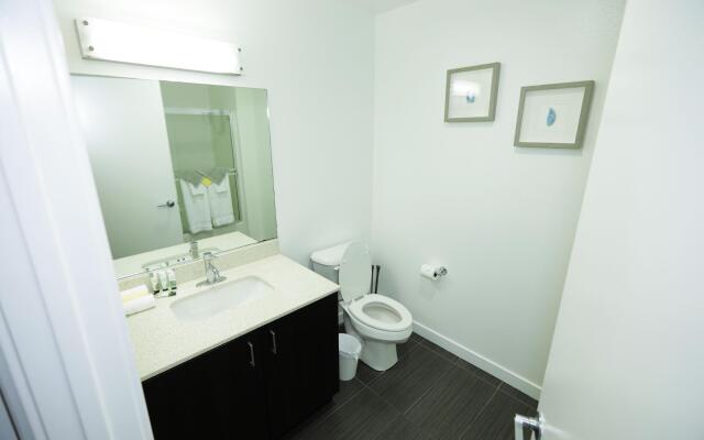 Downtown Cosmopolitan Residences