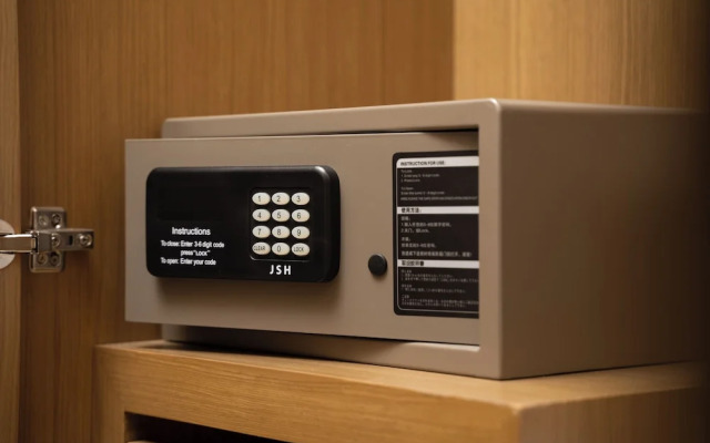 Wuhan Optics Valley Convention Hotel