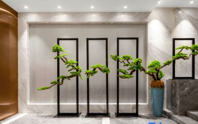 Sansheng Holiday Hotel