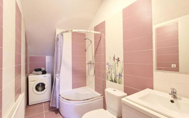 Apartments by the lake with fireplace