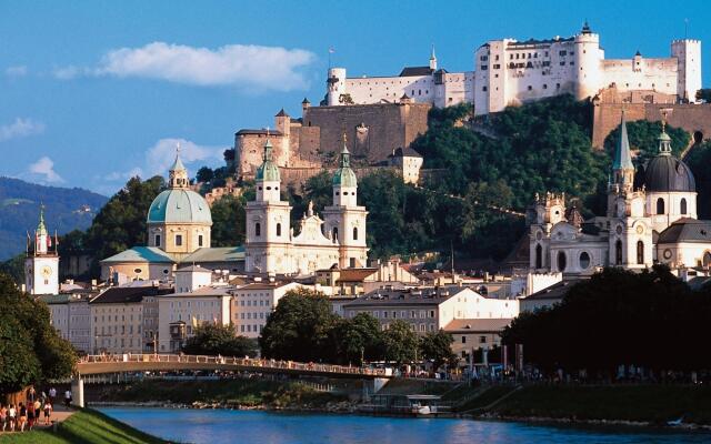 Apartment in Taxenbach Near Ski Lift