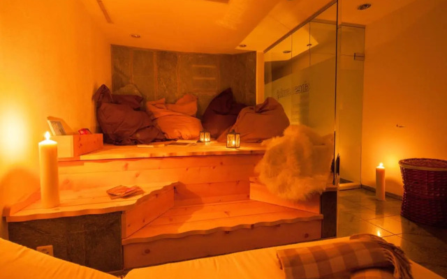 Club House 17 - One Bedroom