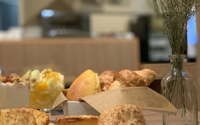 GuestReady - Square Painted Ceuta