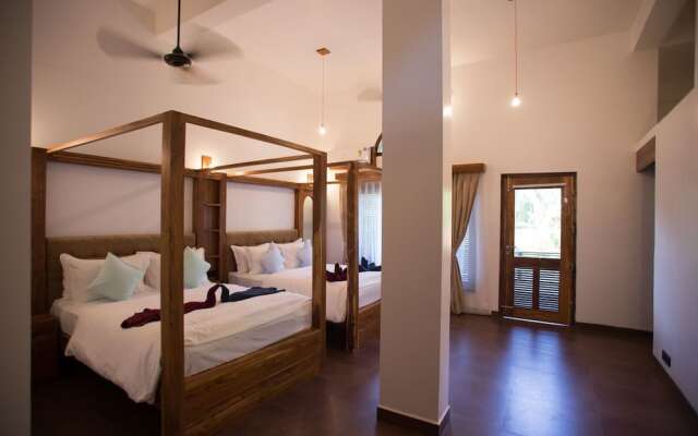 Dunhill Beach Resort