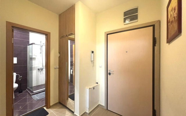 Apartments Mladost 1A-554