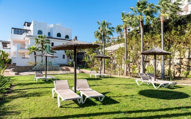 Panoramic Flat in Casares M56