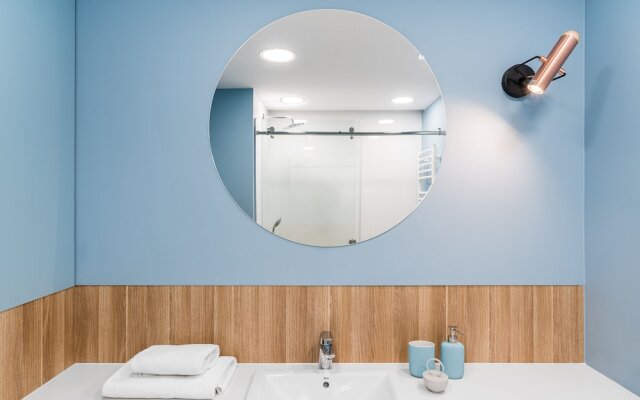 Downtown Apartments Waterlane Island - Riverview Pool, SPA, Gym & Parking