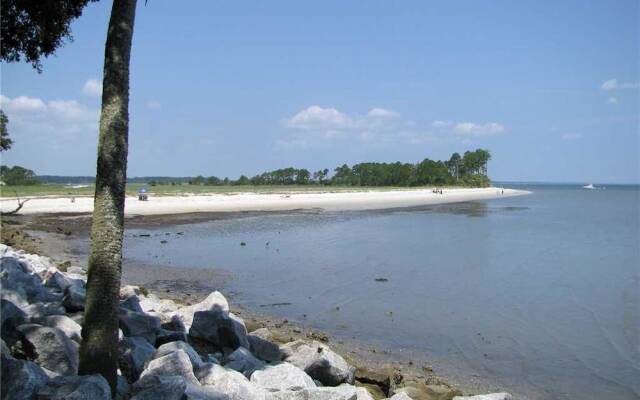 Ketch Court 893 - Two Bedroom Condo