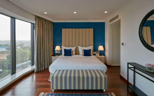 The Waverly Hotel & Residences
