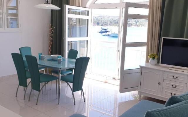 Aparthotel Marina